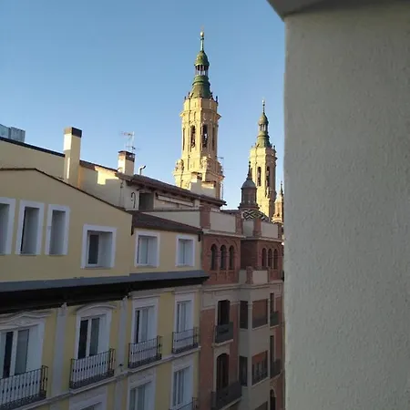 Apartamento Amplio Y Comodo En La Pza. Del Pilar Zaragoza